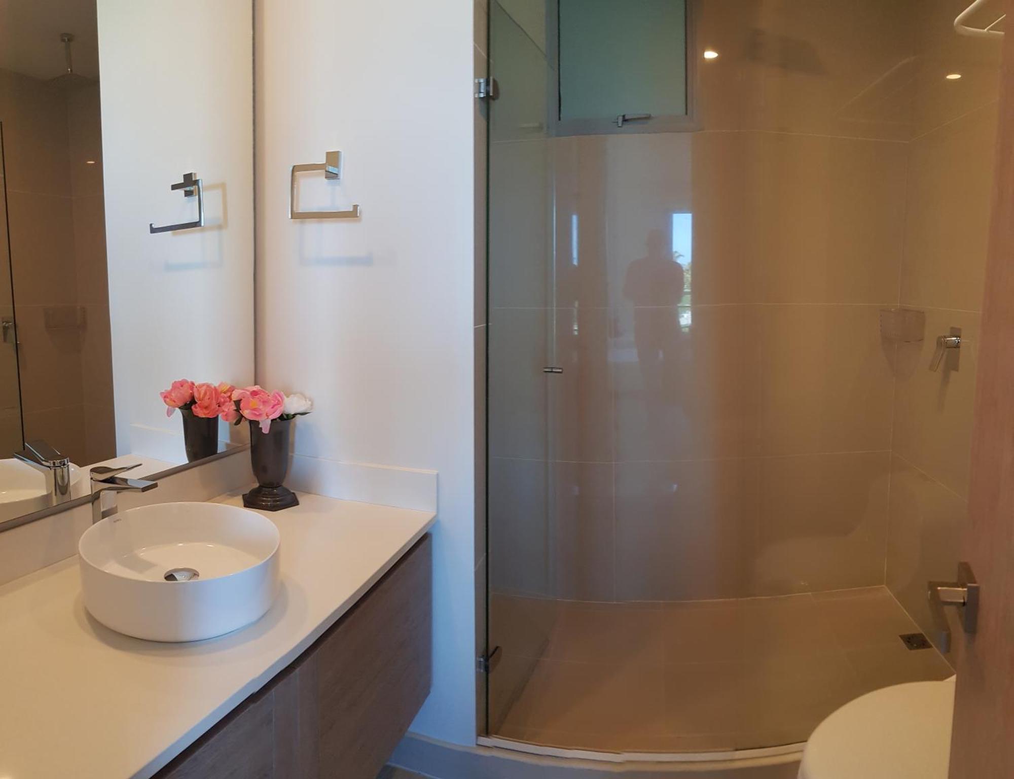 Apartamento Hermoso En Cartagena-morros Eco Y Eos-vista Al Mar- Salida Directa A La Playa